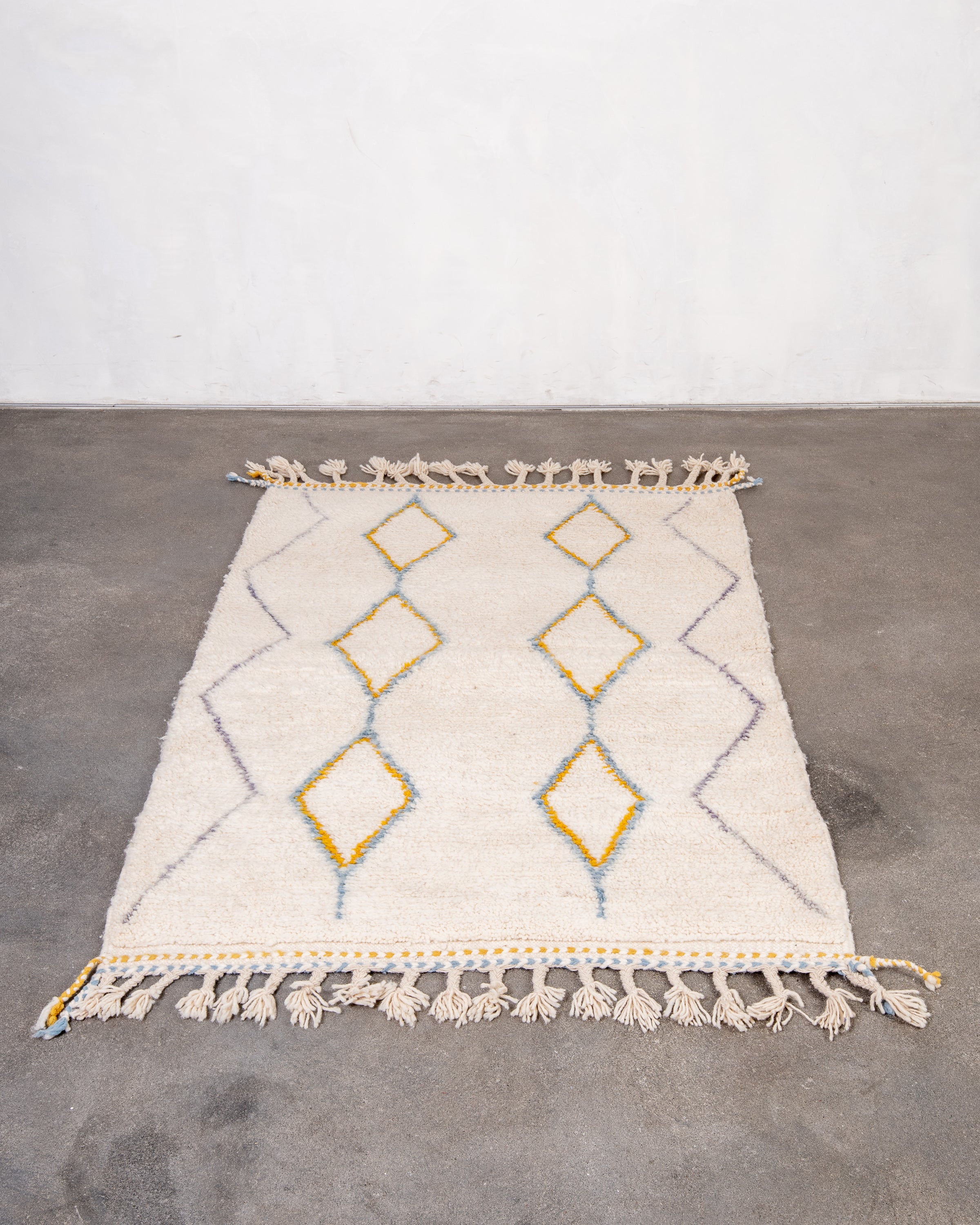 Modern designer handcrafted Berber rug from morocco Beniourain with beautiful colors and patterns